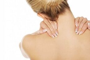 Comharthaí agus comharthaí osteochondrosis ceirbheacs